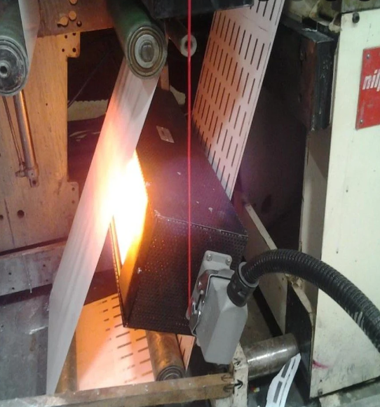 Twin tube quartz heater for Heidelberg
