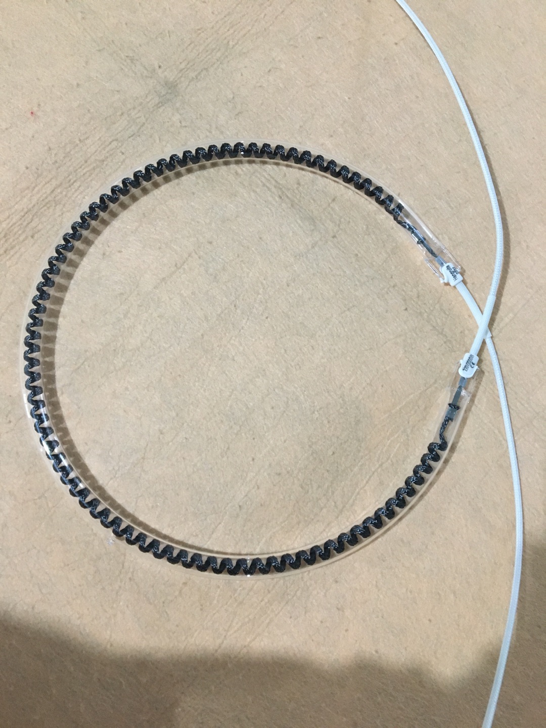 Quartz carbon fiber lamp